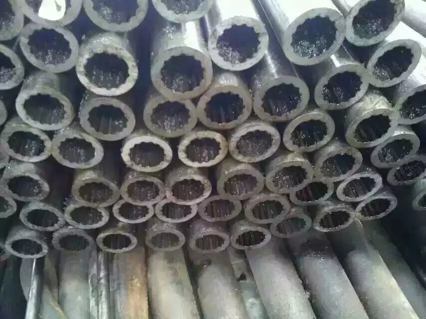 聊城無縫鋼管廠專業制造異形鋼管